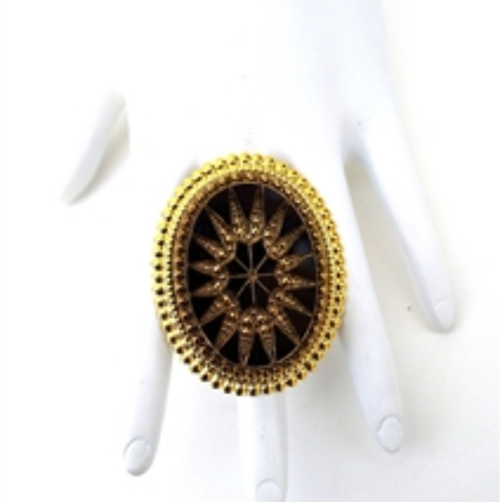GASOLINE GLAMOUR GOLD STARBURST RING